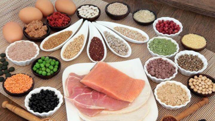 Consumir más proteínas te ayuda a obtener un abdomen definido