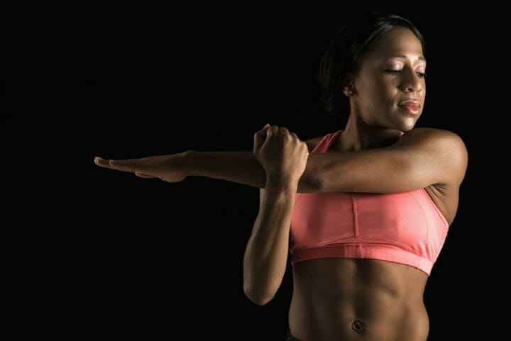 ¿El ejercicio acelera la llegada de la menopausia?
