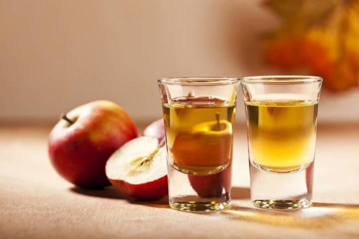 ¿Cómo consumir el vinagre de sidra de manzana?