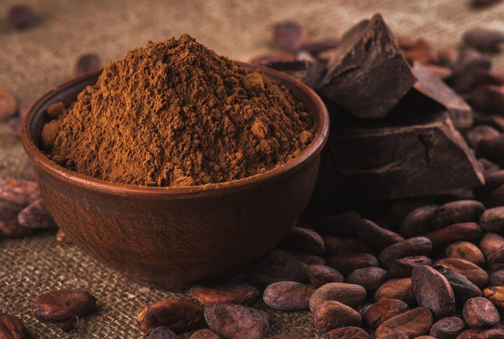 El chocolate crudo mejora la salud cardiovascular