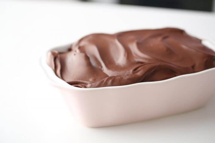 Receta de helado de chocolate saludable con crema de plátano