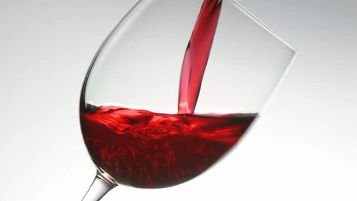El vino tinto beneficia a la salud cerebral