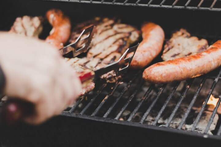 Peligros de comer carne a la parrilla
