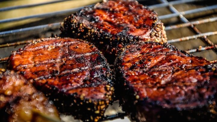 Peligros de comer carne a la parrilla