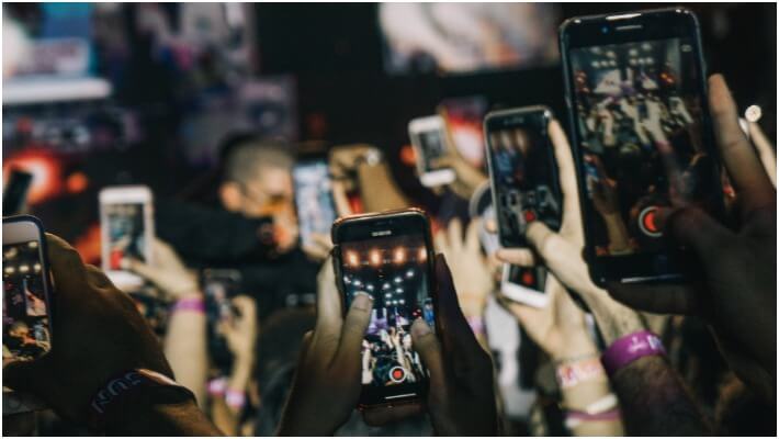 Evitar la envidia causada por las redes sociales
