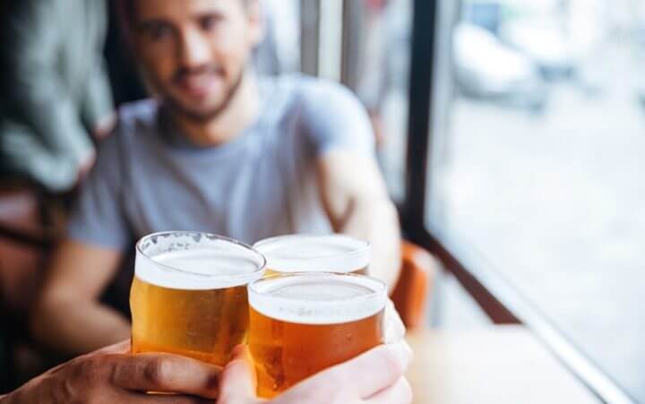 ¿Qué no preguntar a alguien que no bebe alcohol?