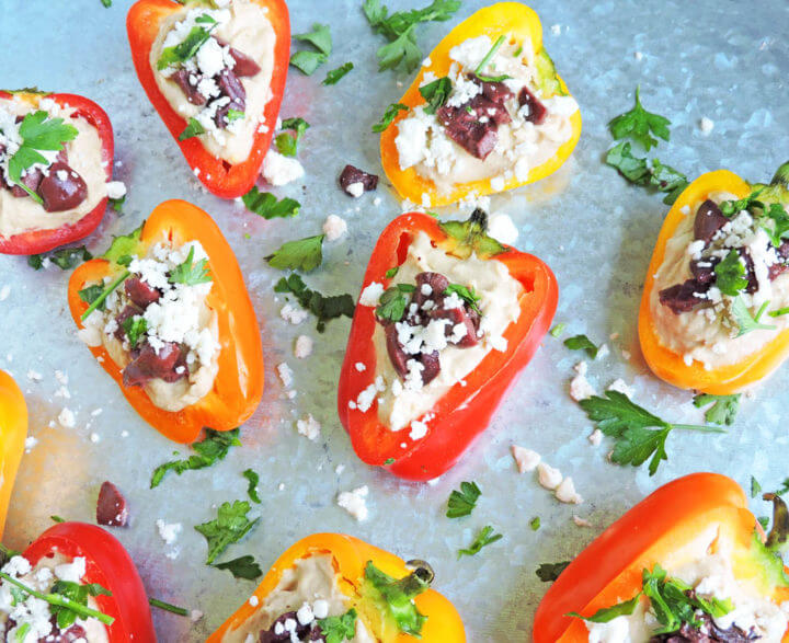 Snack de pimientos con hummus