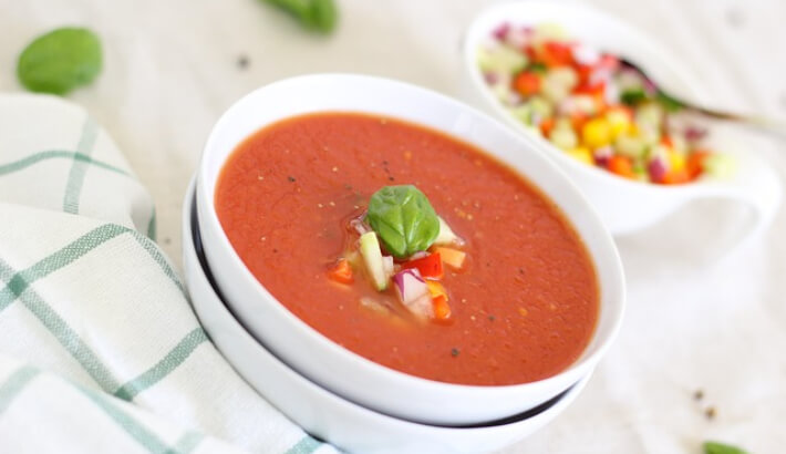 Receta de sopa vegana de pimientos rojos