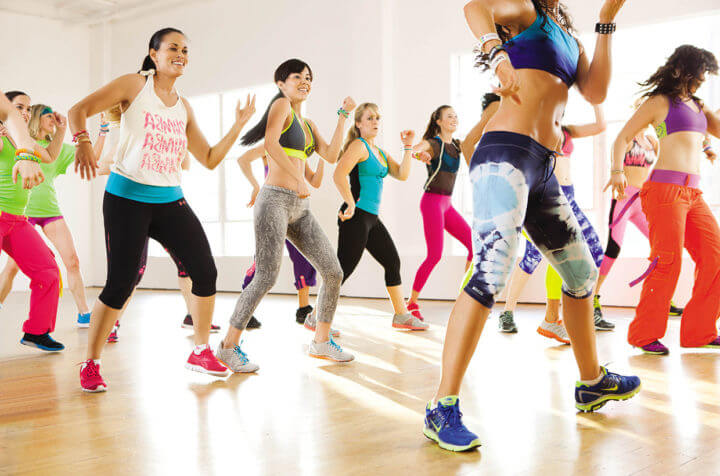 Las clases de baile facilitan las relaciones sociales