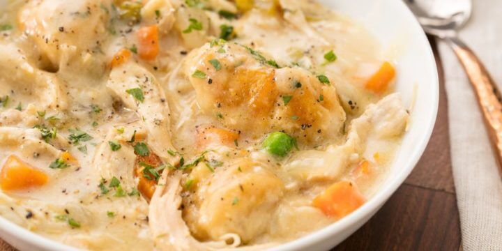 Receta casera de sopa con dumplings