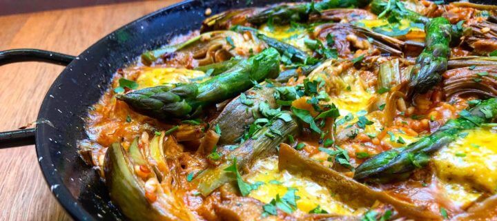 Salteado de espárragos con probióticos para la flora intestinal