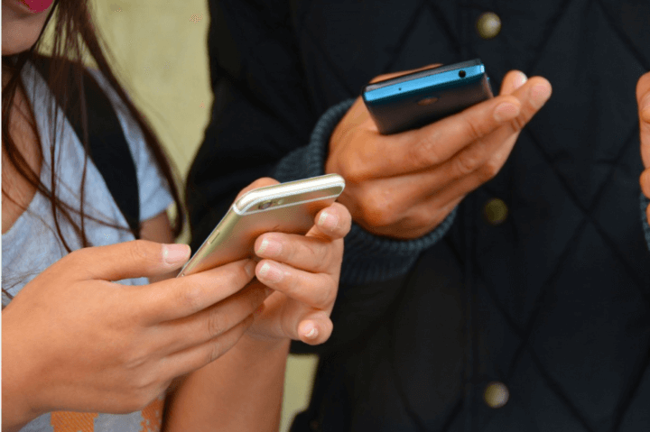 El asistente de google puede traducir conversaciones en tiempo real