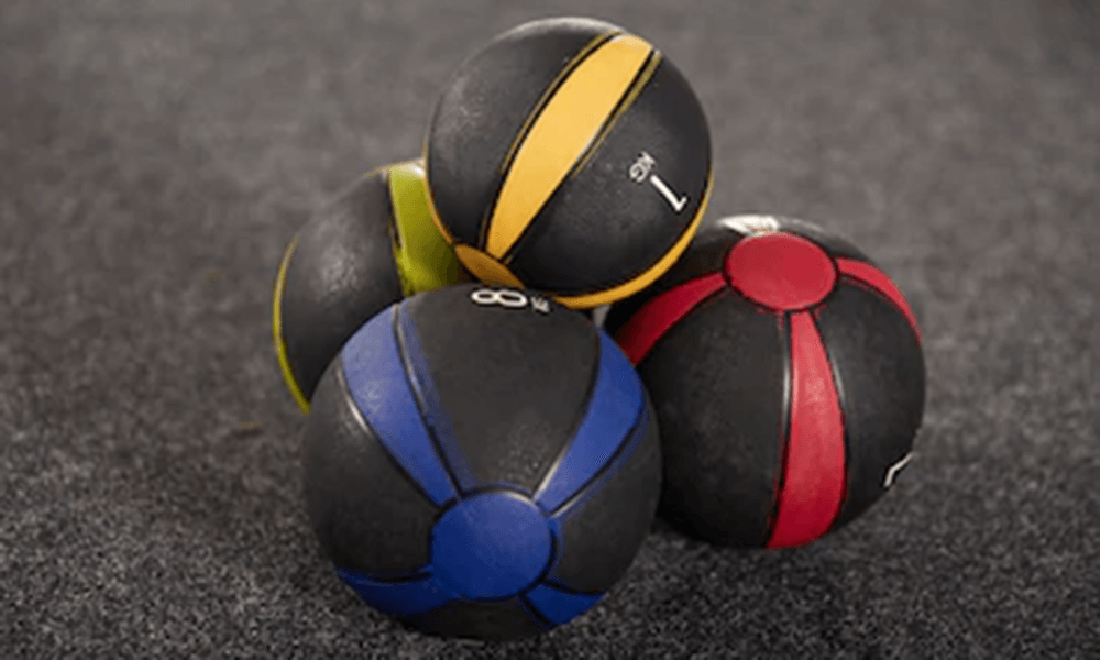 Balones medicinales para ejercitar los músculos