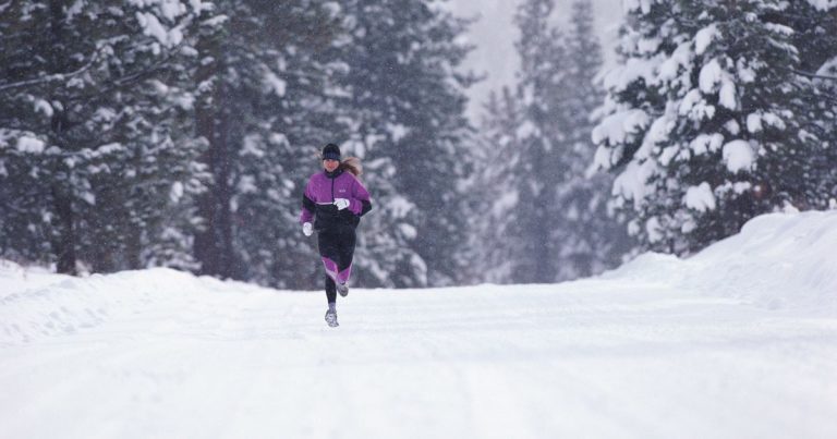 es beneficioso hacer running durante el invierno