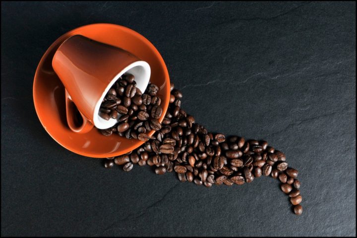 ¿cuánta cafeína tiene el café?