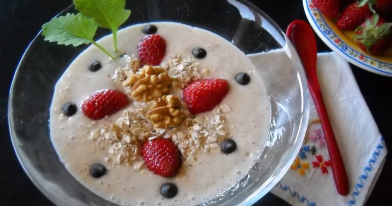 12 desayunos veganos saludables para iniciar tu día