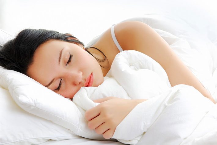 cosas que nunca debes hacer antes de dormir