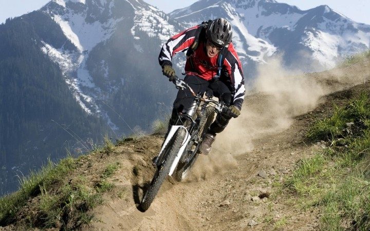 Estrategias para subir colinas en bicicleta