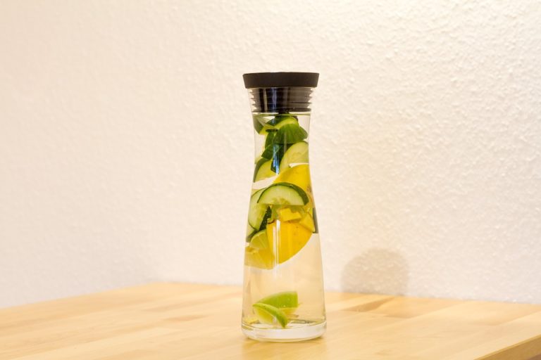 Beneficios del agua detox