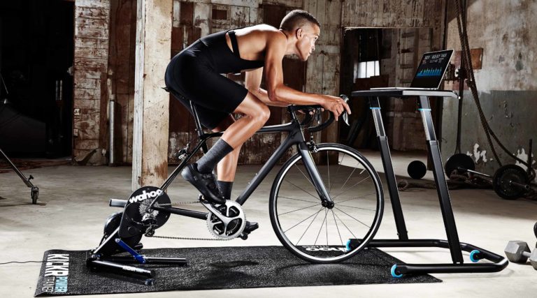 ¿Por qué debes practicar ciclismo indoor?