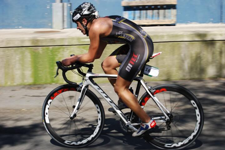 La mejor manera de construir resistencia aeróbica en ciclismo