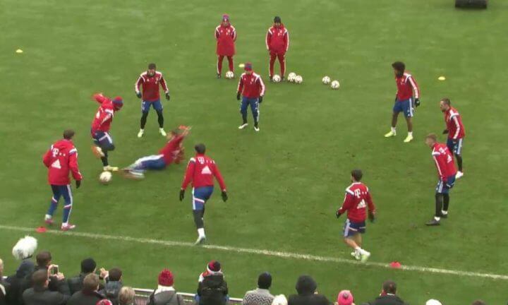 Progresión en pases para futbolistas