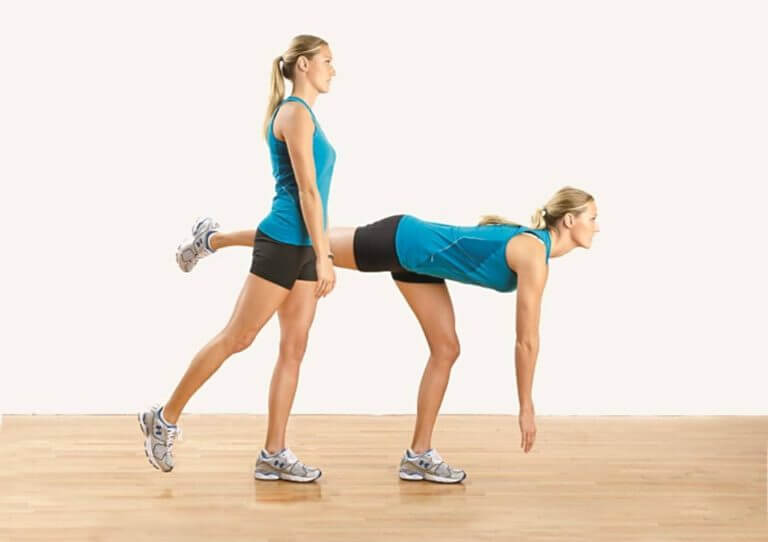 Ejercicios de una pierna unilaterales para entrenar tu equilibrio