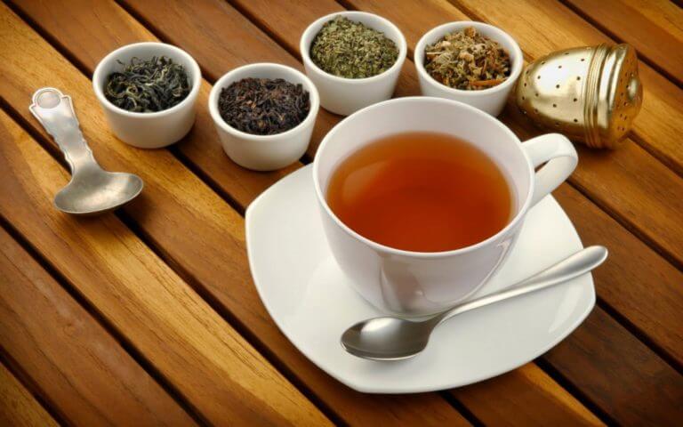 ¿Cuáles son los estimulantes del té?
