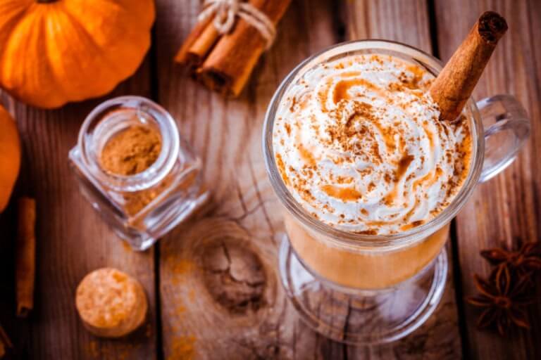 Receta casera de café con leche y calabaza