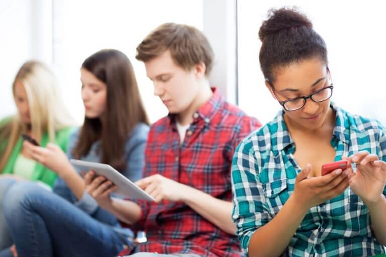 Redes sociales, un factor distractor para lograr tus metas