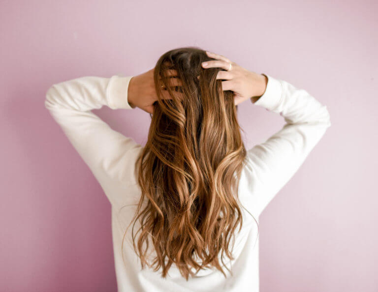 Tratamientos capilares para detener la caída del cabello y favorecer su regeneración saludable
