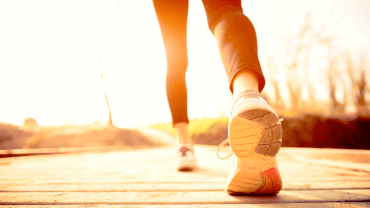 Beneficios de una caminata diaria de 10.000 pasos