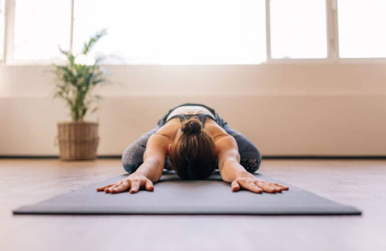 Rutinas para yoga en casa