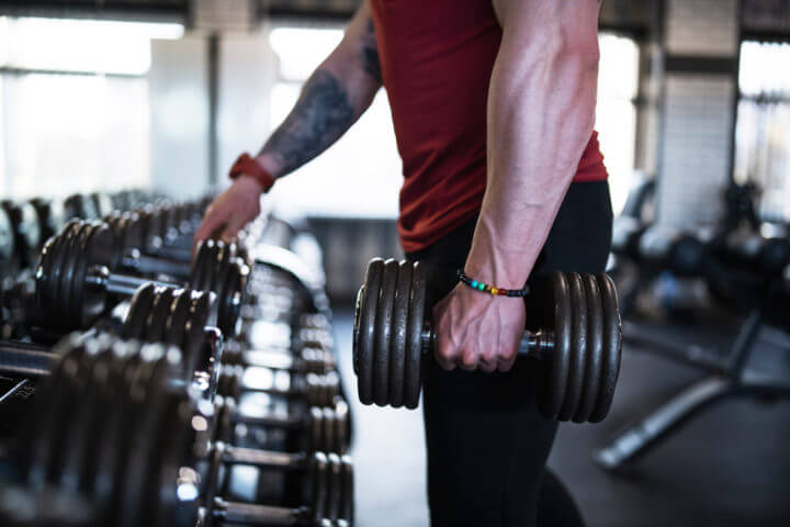 ¿Cómo puedo hacer un entrenamiento de cuerpo completo en menos tiempo?