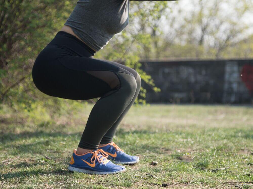 ejercicios para hacer cardio en casa sin máquinas